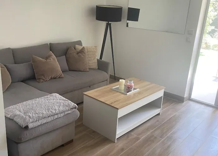 Appartement Seyana - Agreable Avec Jardin Et Grande Veranda - Proche Mer